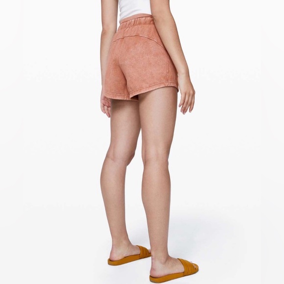 Lululemon Inner Glow Buttery Soft Texture Front Pocket Drawstring Pull On Short - Picture 3 of 12